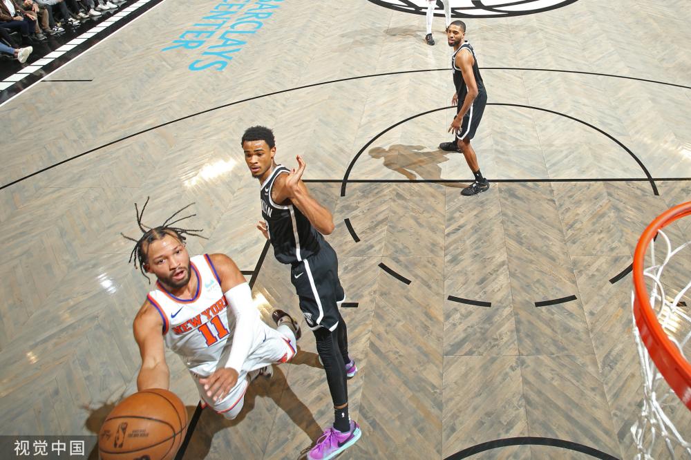 针引线下展 针引线下展